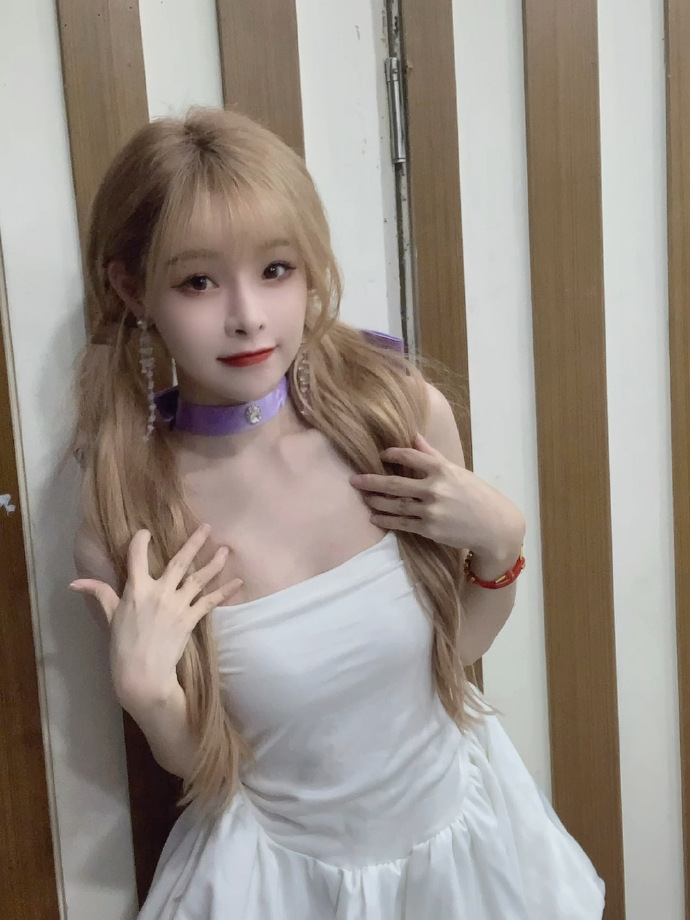 唐伯虎点秋香 封面
